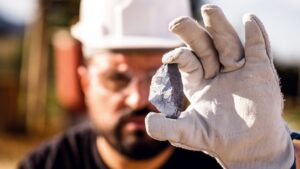 AbraSilver профинансирует разработку серебряного рудника в Аргентине