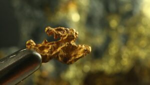 Китайская Jiangxi Copper наращивает долю в SolGold