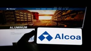 Alcoa: рост прибыли на 171% вопреки потерям от пошлин США