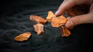 Спрос на медь со стороны ИИ может смягчить удар от тарифов США