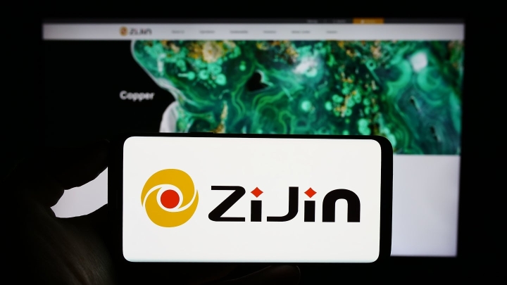 Zijin Mining укрепляется в Казахстане: покупка золотого рудника за $1,2 млрд