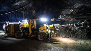 Буркина-Фасо: Perenti обеспечит добычу на рудниках Сиу и Вона