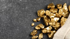 Сделка по золоту Юкона: Blue Jay Gold приобретает Skukum