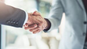 Alphamin Resources переходит под контроль International Resources Holding