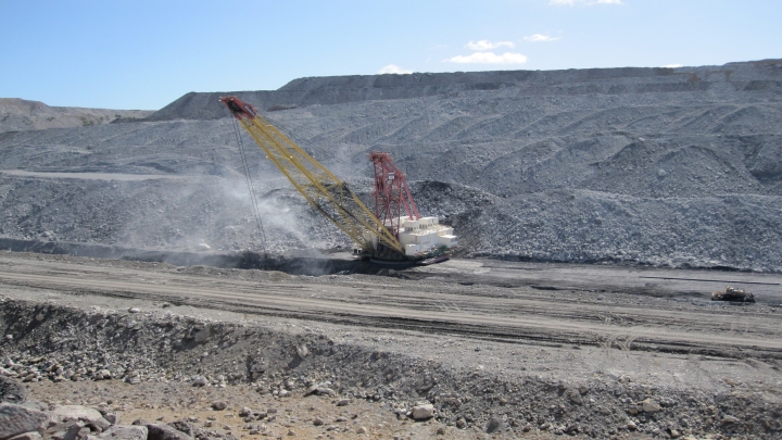 Bowen Coking Coal сокращает добычу: выживание в условиях низких цен на уголь