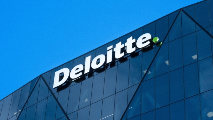 Тень коррупции Glencore: аудитор Deloitte под следствием регулятора