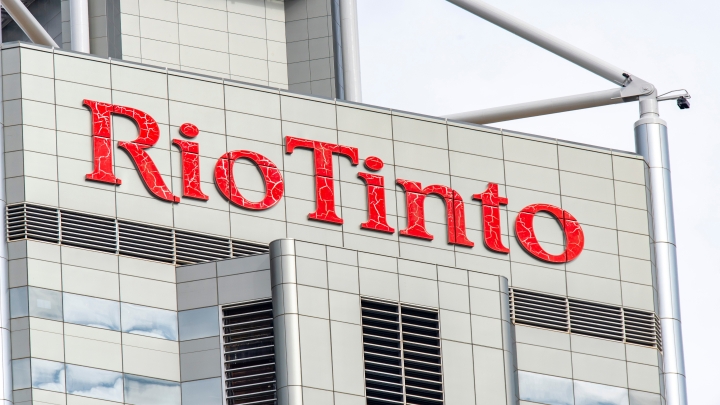 Rio Tinto: падение прибыли на фоне роста инвестиций и тарифов