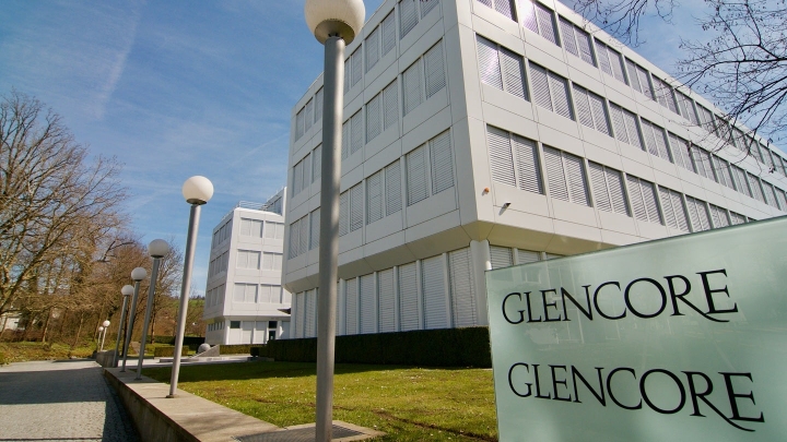 Glencore рассматривает продажу доли в медном проекте Kamoto в ДРК