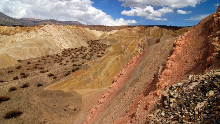 США и Япония начнут добычу редкоземельных металлов в Тихом океане