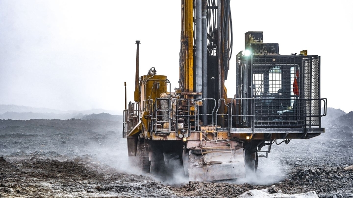 Polymetals возобновляет добычу на руднике Endeavor после гибели шахтеров