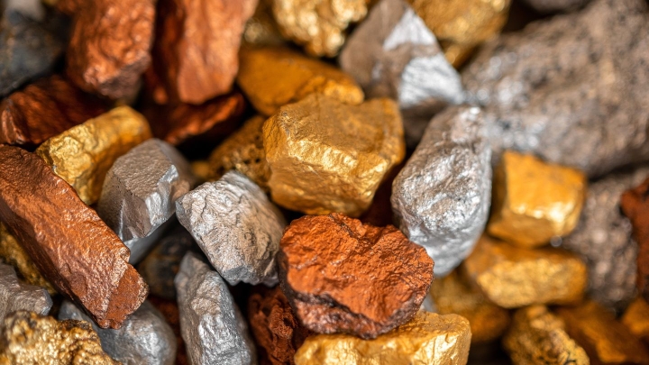 AMLM получила права на проекты с редкими металлами в Квебеке