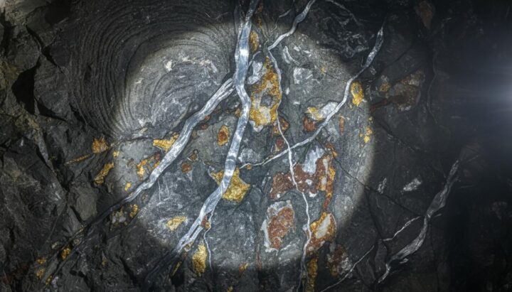 Pan American Silver открыла четыре богатые жилы на руднике La Colorada